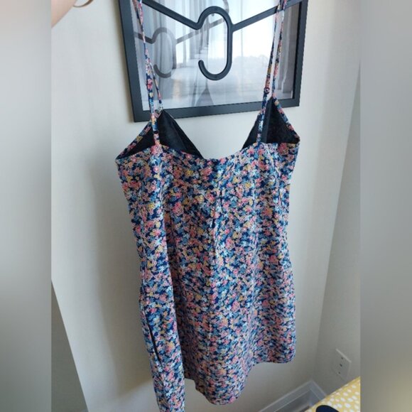 Women Floral Strap Dress - Picture 2 of 11